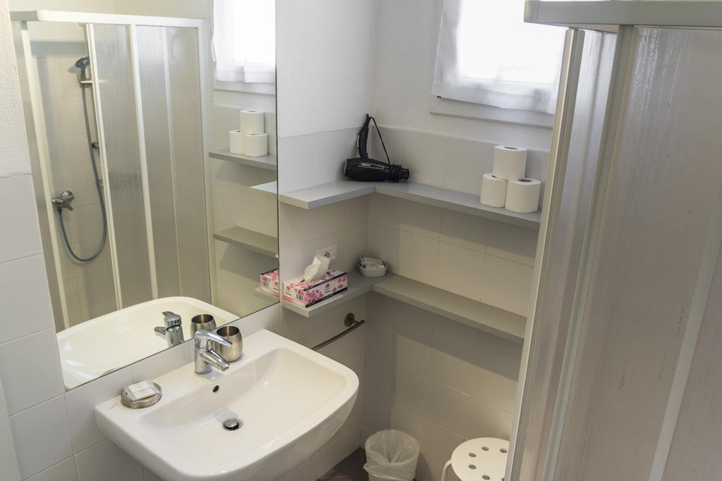 La Sciora Oliva Aparthotel Chiavenna Εξωτερικό φωτογραφία